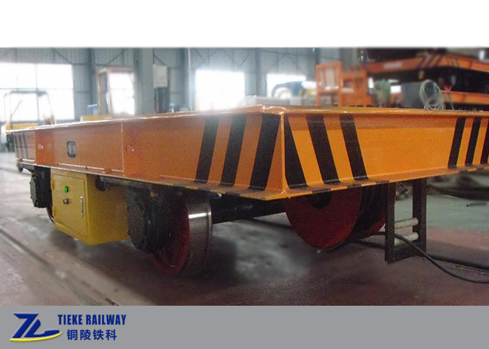10km / H Remote Control Kereta Api Freight Wagon Cable Powered 20t Load Electric Flat Car