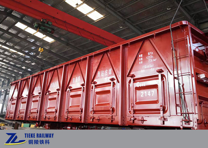 60t Pay Load Railway Open Top Wagon Untuk Barang Biasa Standar UIC
