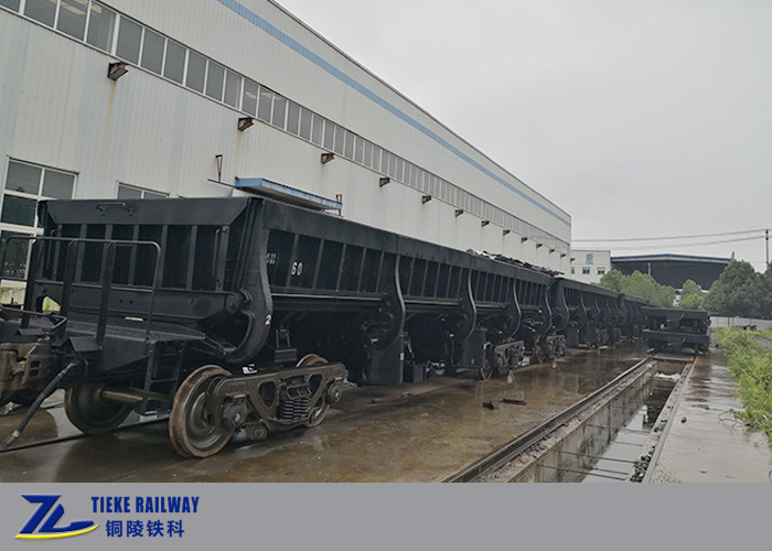 Ore Coal Ballast Pneumatic Side Tipping Dumper 60 Ton Beban 50 Km/H