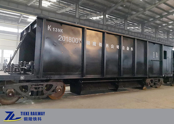 Kargo Tambang 120km / H Kereta Api Kereta Barang Kereta 60t Beban Tertutup Atap